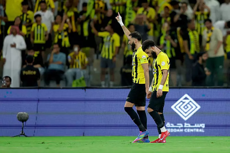 الاتحاد يستعيد أسلحته الثقيلة قبل قمة الهلال في الدوري